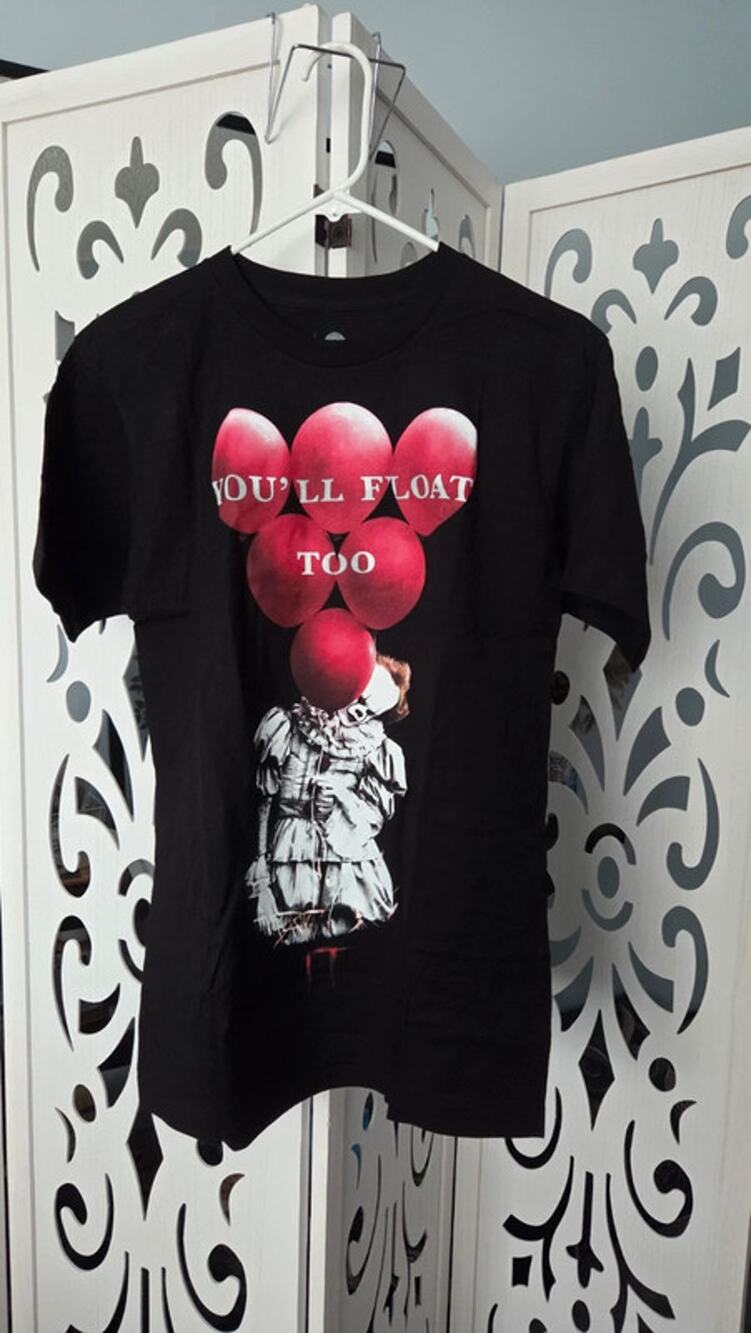 IT Movie Pennywise You'll Float Too Balloon  Horror Graphic Movie nwot Tee Med
